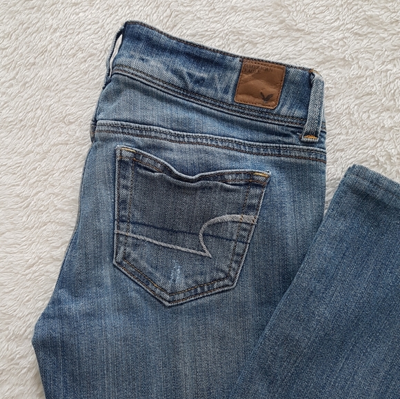 American Eagle slim boot light wash jeans size 2 - Picture 3 of 11